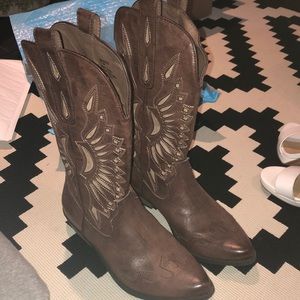 Cowboy boots